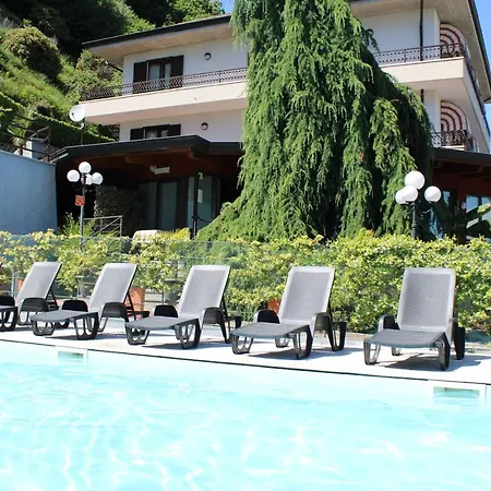 Szálloda Lo Scoiattolo