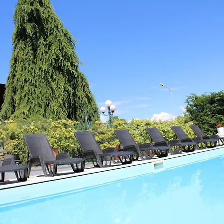 מלון Lo Scoiattolo