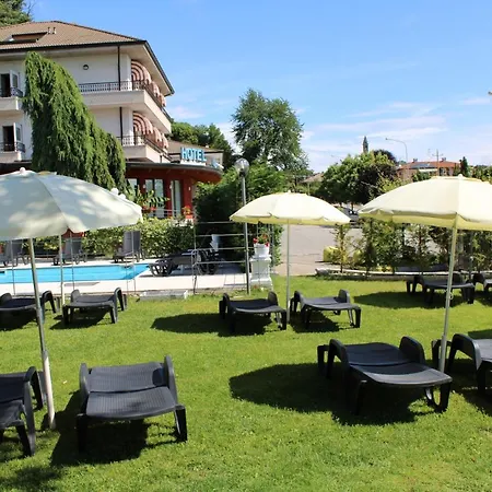 Lo Scoiattolo 3* Massino Visconti