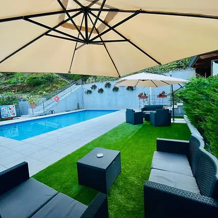 Lo Scoiattolo Szálloda 3*