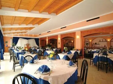 Szálloda Lo Scoiattolo 3*