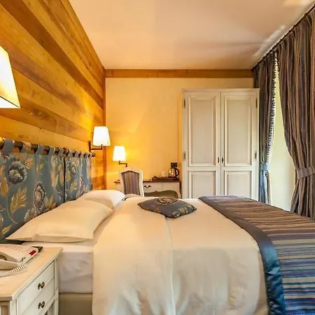 Lo Scoiattolo Hotell Massino Visconti