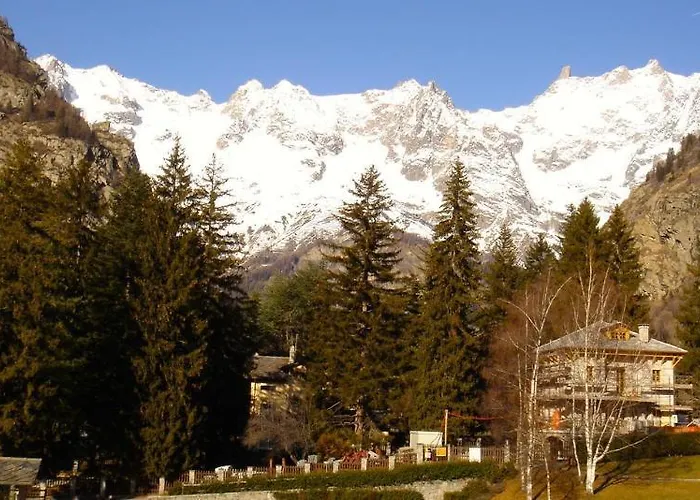 Hotel Lo Scoiattolo 3*